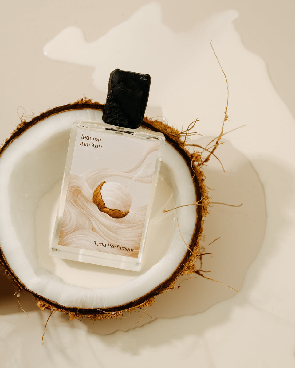 Tada Parfumeur Itim Kati Eau de Parfum - Stéle