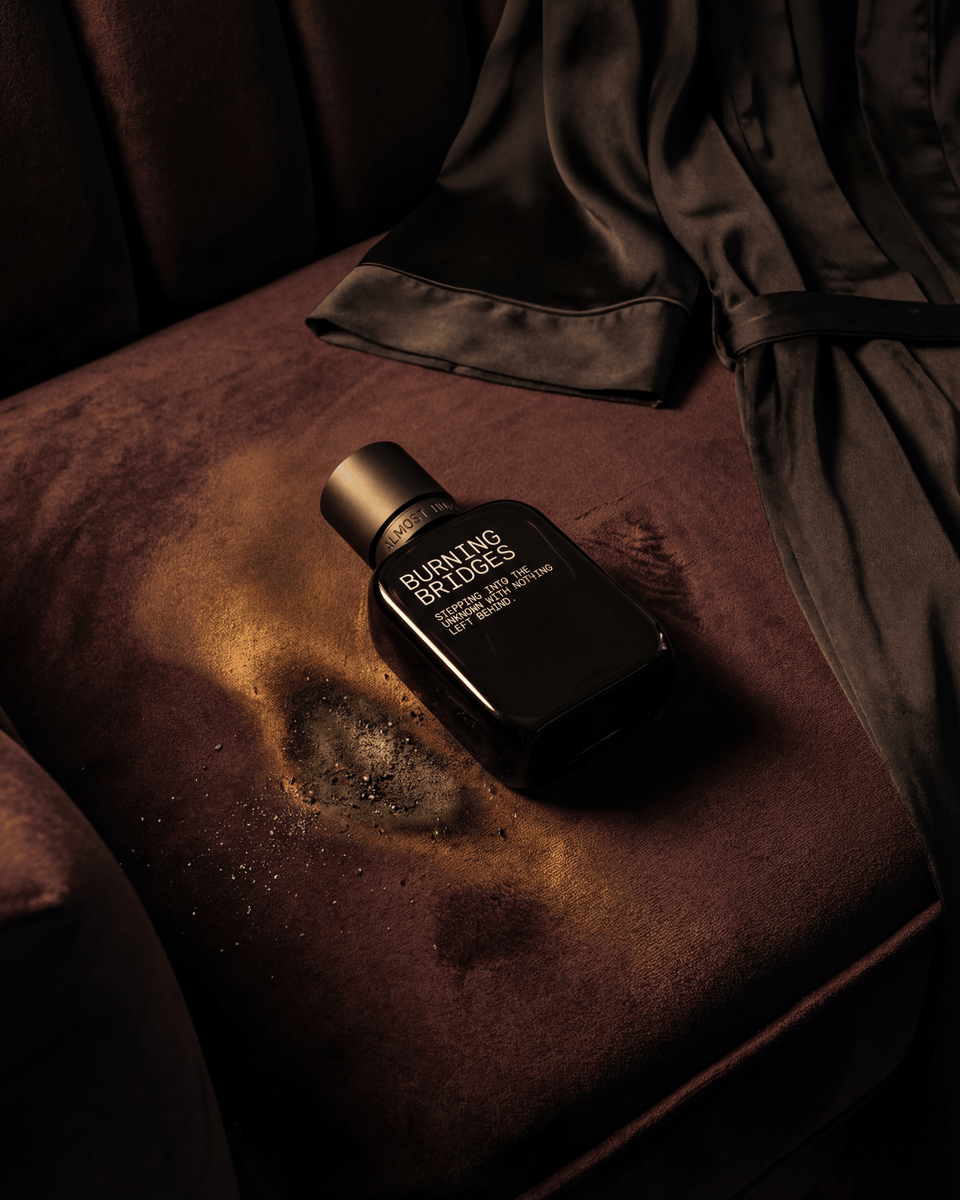 Almost Human Burning Bridges Extrait de Parfum - Stéle