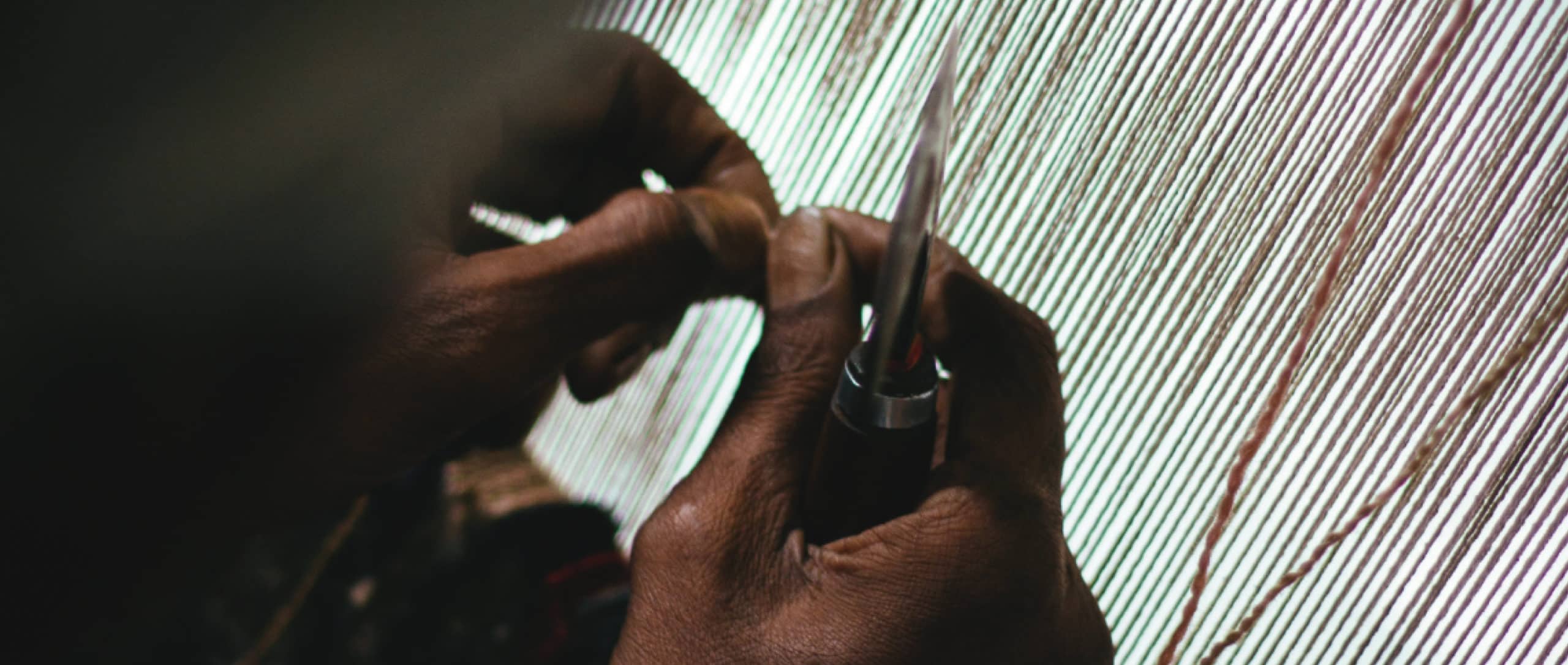 Hima Jomo Pashm Eau de Parfum at Stéle