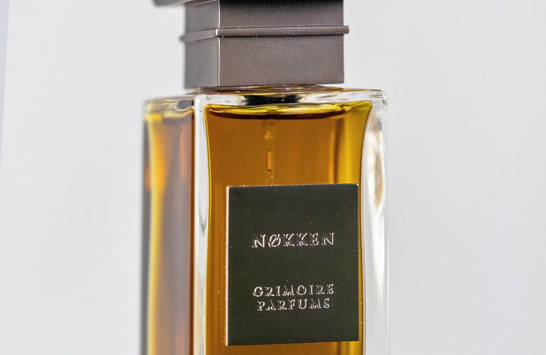 Grimoire Parfums Nokken Extrait de Parfum - Stéle