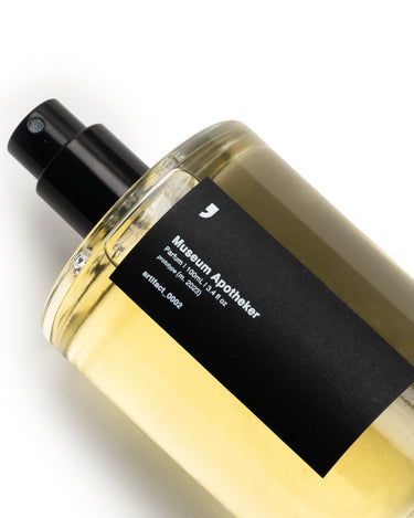 Museum Apotheker Artifact_0002 Parfum at Stéle