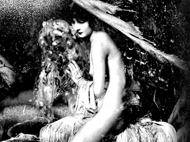 Sylhouette Parfums Romance Noire Extrait de Parfum at Stéle