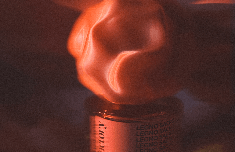 Dor Legno Sacro Eau de Parfum - Stéle
