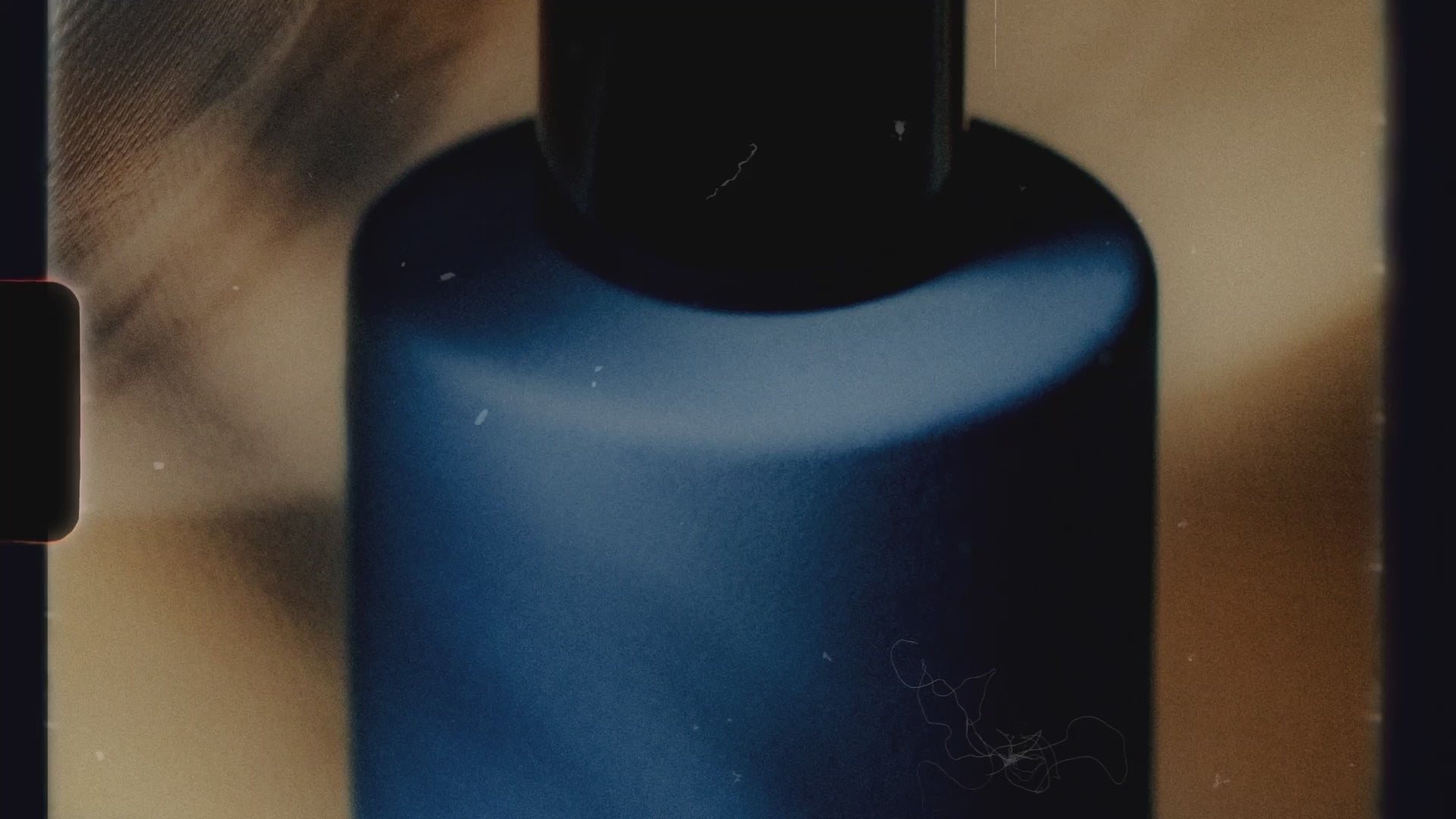 Sous Le Manteau Fontaine Royale n°2 Eau de Parfum – Stéle