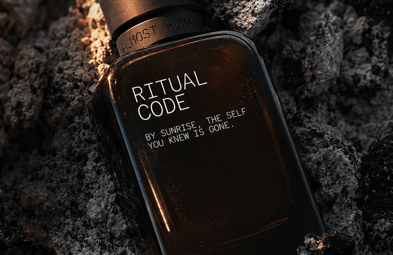 Almost Human Ritual Code Extrait de Parfum - Stéle