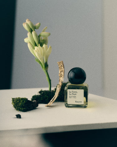 Racyne La Terre, La Nuit Eau de Parfum - Stéle