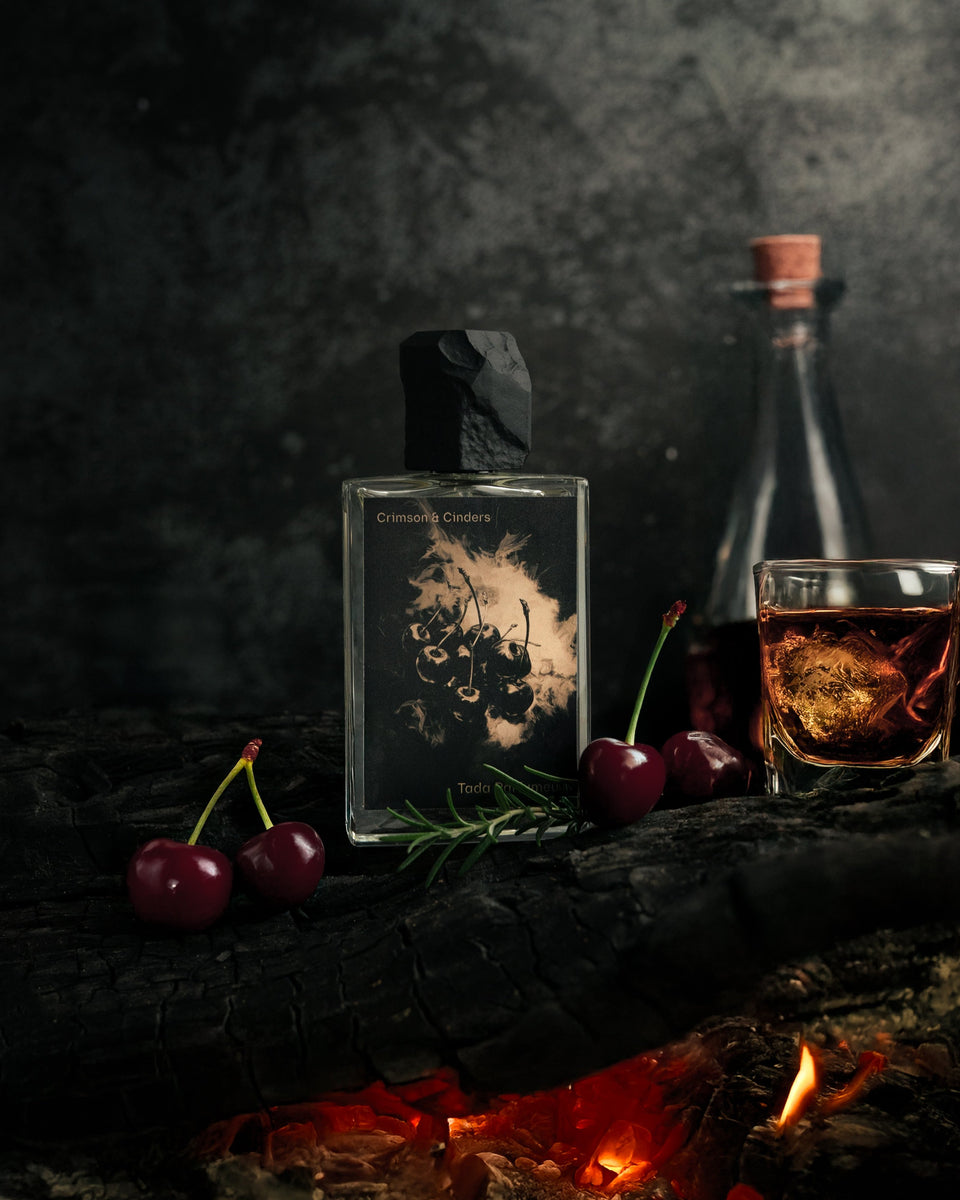 Tada Parfumeur Crimson & Cinders Eau de Parfum - Stéle