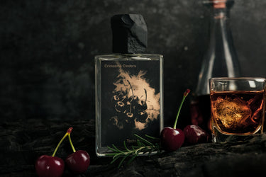 Tada Parfumeur Crimson & Cinders Eau de Parfum - Stéle