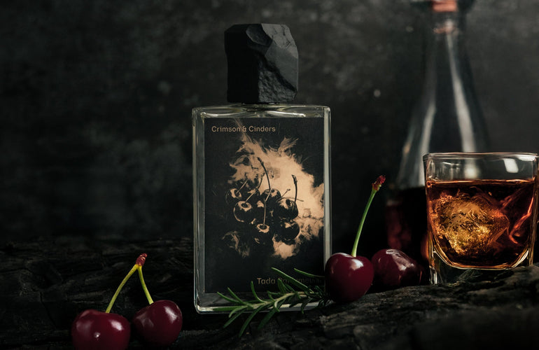 Tada Parfumeur Crimson & Cinders Eau de Parfum - Stéle