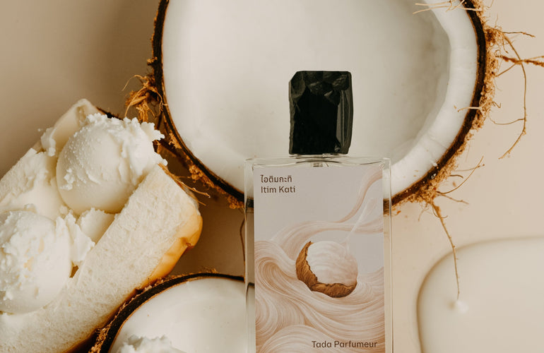 Tada Parfumeur Itim Kati Eau de Parfum - Stéle