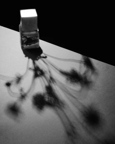 NOMR Evenbloom Eau de Parfum - Stéle