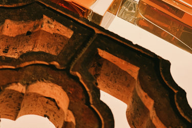 Damfool Grave Flower Elixir de Parfum - Stéle