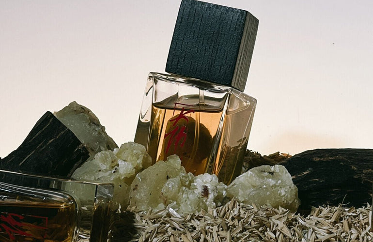 Damfool Hó (Elder River) Elixir de Parfum - Stéle