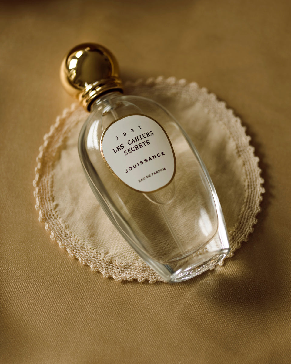 Jouissance Les Cahiers Secrets Eau de Parfum - Stéle