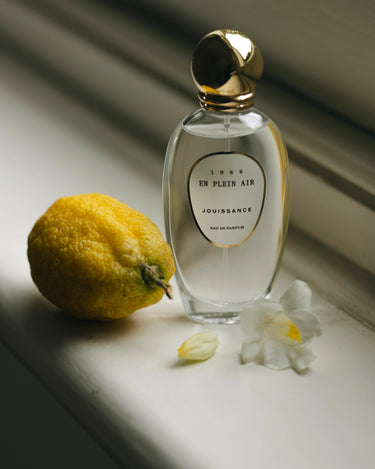 Jouissance En Plein Air Eau De Parfum - Stéle