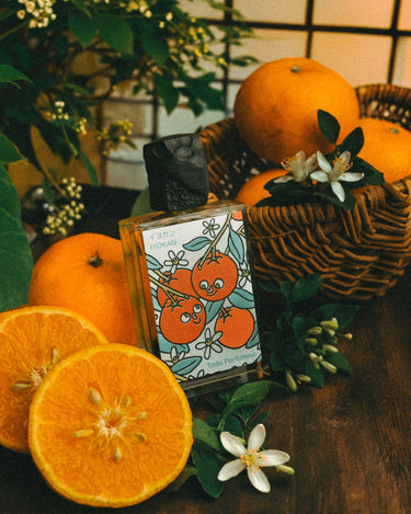Tada Parfumeur Iyokan Eau de Parfum - Stéle