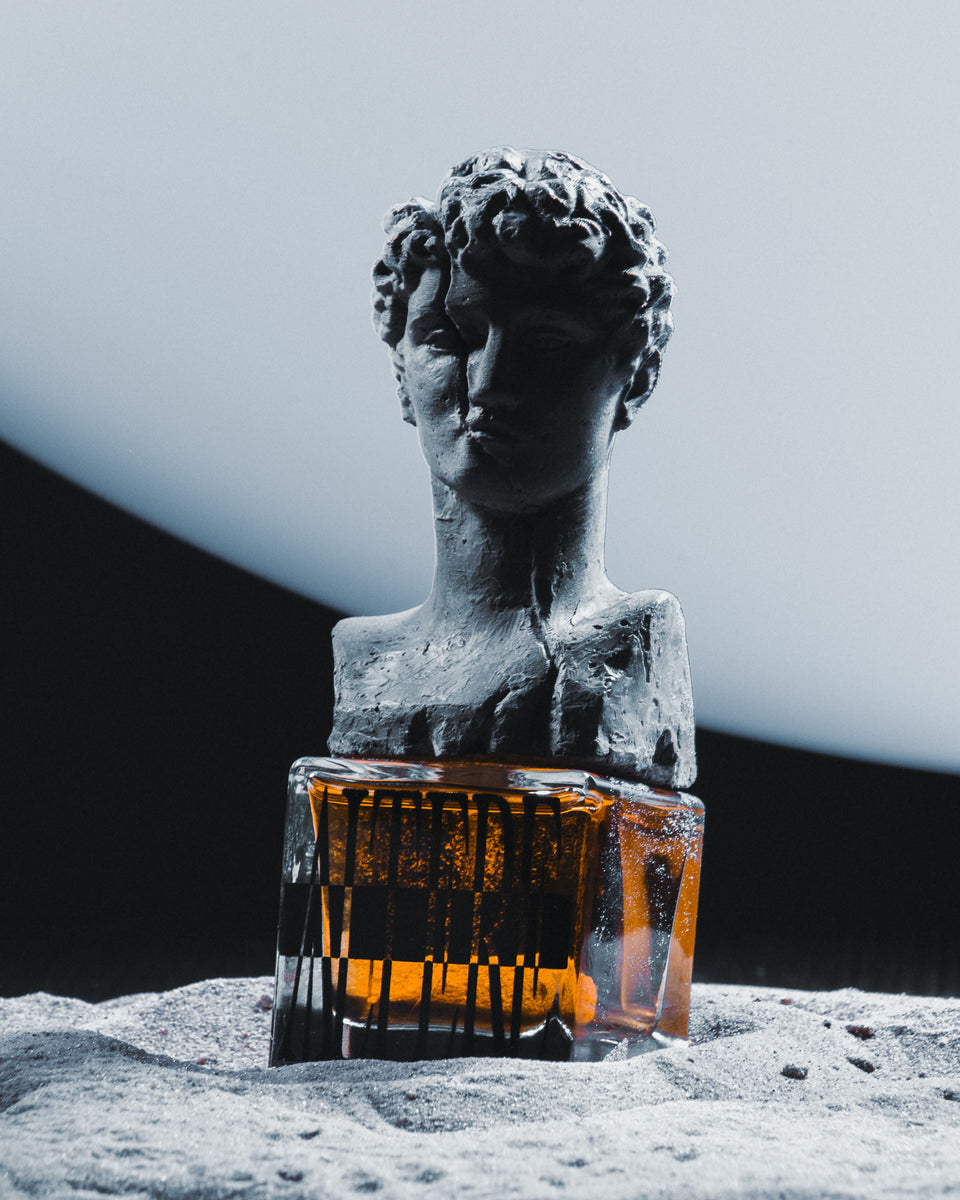 Profundum Altere Extrait de Parfum - Stéle