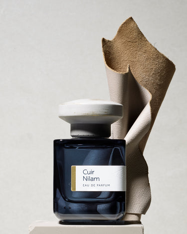 Atelier Materi Cuir Nilam Eau de Parfum - Stéle