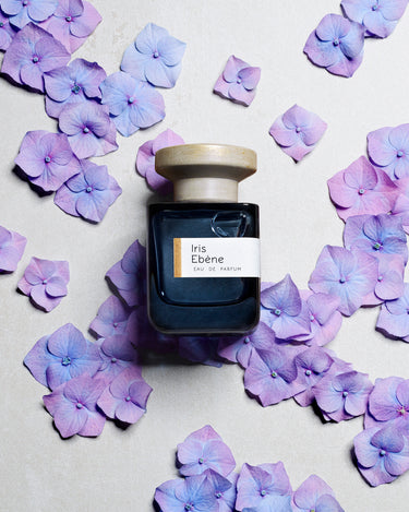 Atelier Materi Iris Ebène Eau de Parfum - Stéle