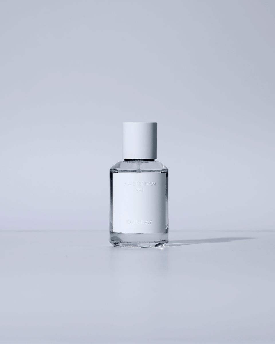 ONE DAY Amsterdam Eau de Parfum - Stéle