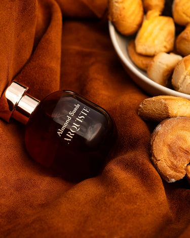 Arquiste Almond Suede Eau De Parfum at Stéle