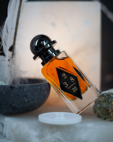 OrDioLab Black Oud Extrait De Parfum - Stéle