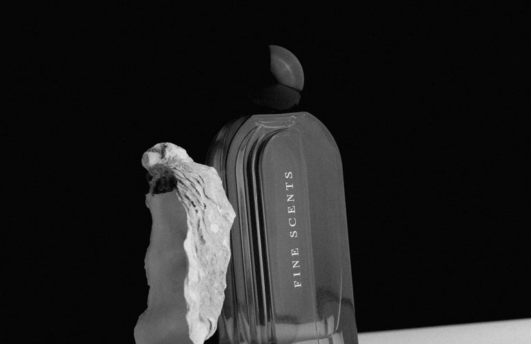 Fine Scents Éminence Eau de Parfum - Stéle