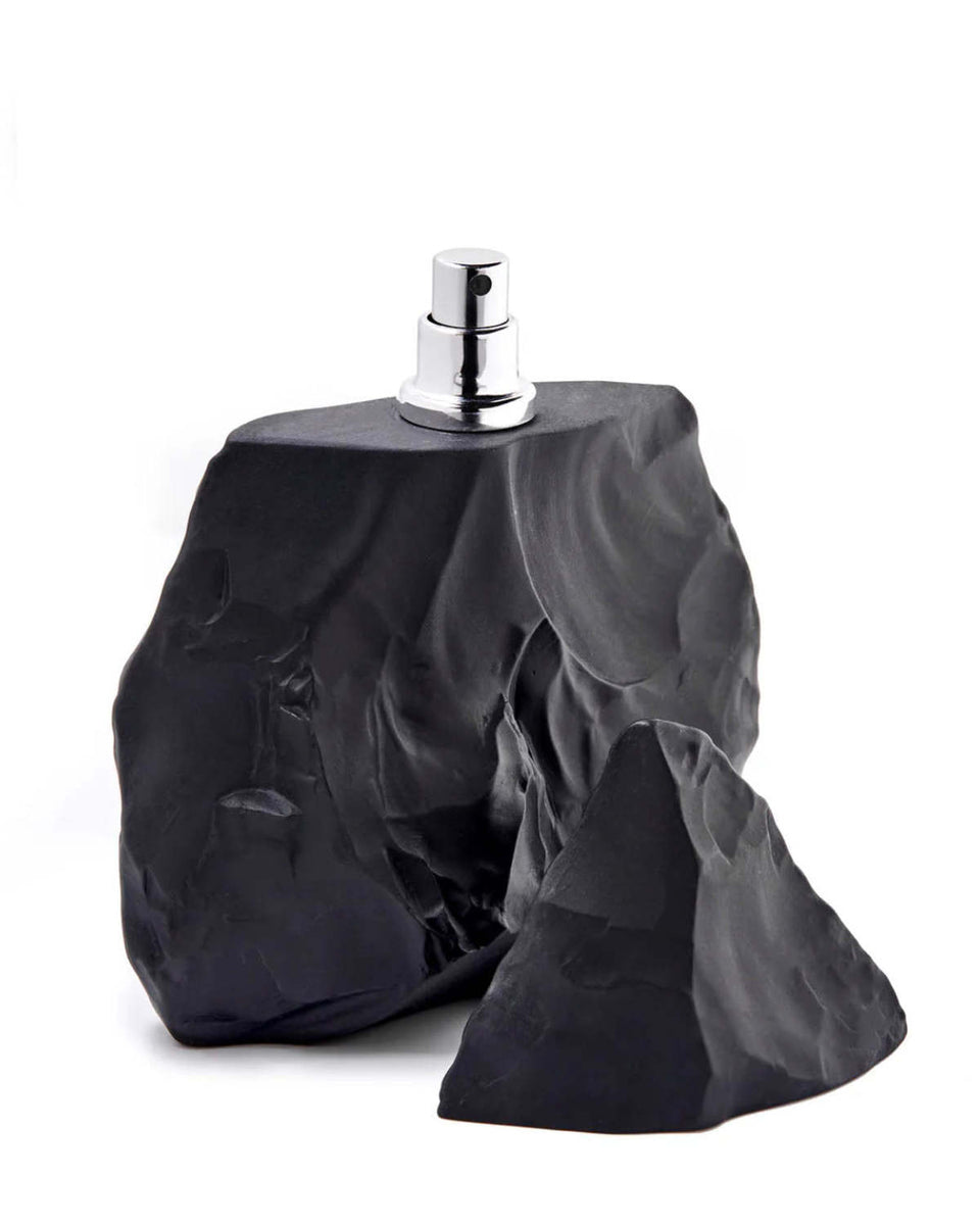 Neandertal Dark Eau de Parfum - Stéle