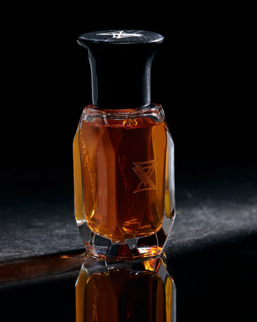 Extra Virgo Florilegium Extrait de Parfum - Stéle