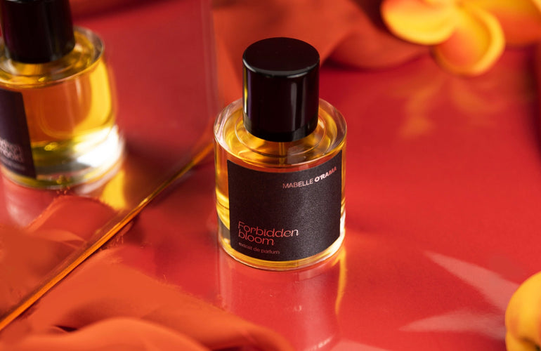 Mabelle O'Rama Forbidden Bloom Extrait de Parfum - Stéle