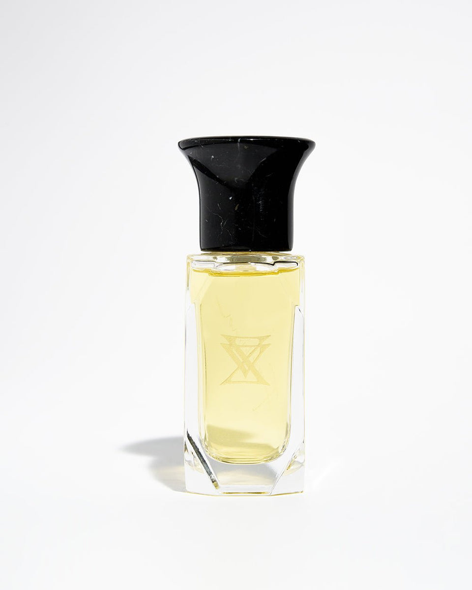 Extra Virgo Fortuna Extrait de Parfum - Stéle