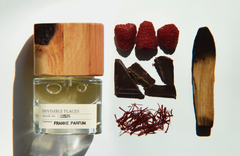 Invisible Places Frankie Parfum - Stéle
