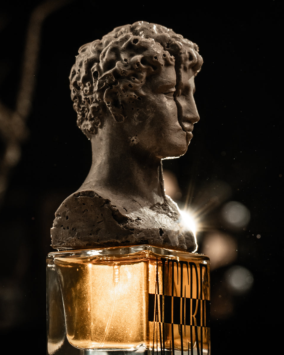 Profundum Altere Extrait de Parfum - Stéle