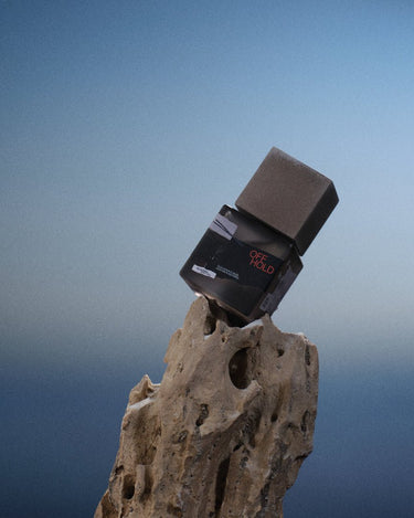 NOMR Offhold Eau de Parfum - Stéle