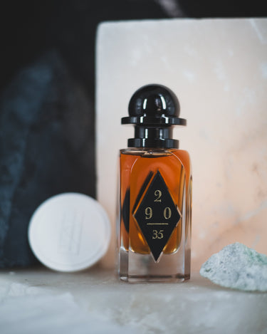 OrDioLab Knight Sandal Extrait De Parfum - Stéle