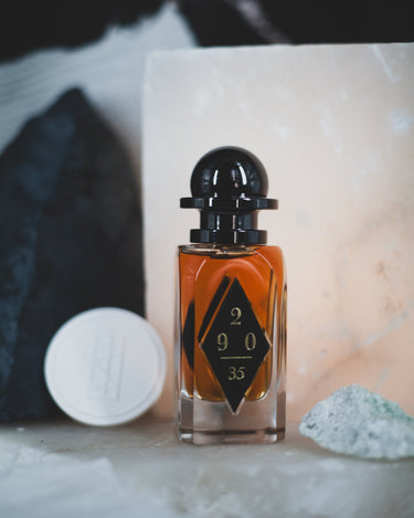 OrDioLab Knight Sandal Extrait De Parfum - Stéle