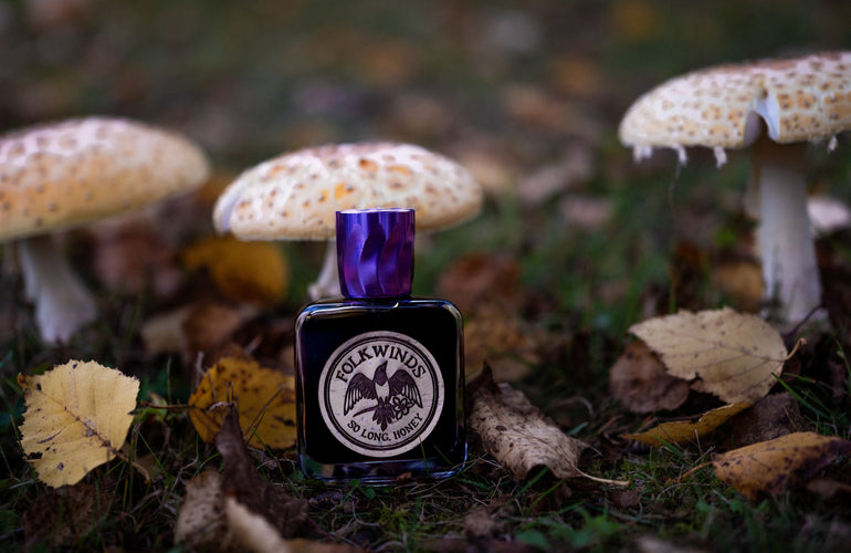 Folkwinds So Long, Honey Elixir de Parfum - Stéle