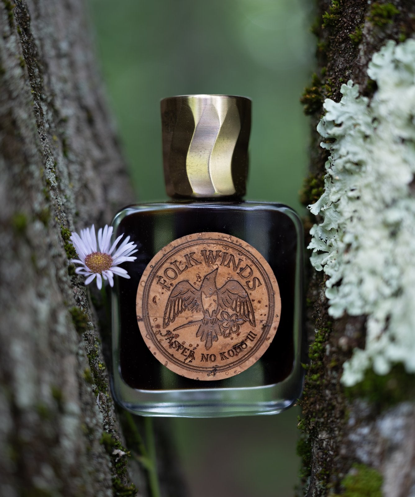 Folkwinds Jasper no Kodō III Elixir de Parfum – Stéle