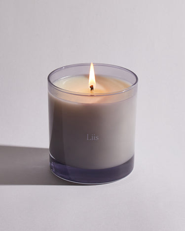 Liis Reyes Candle - Stéle