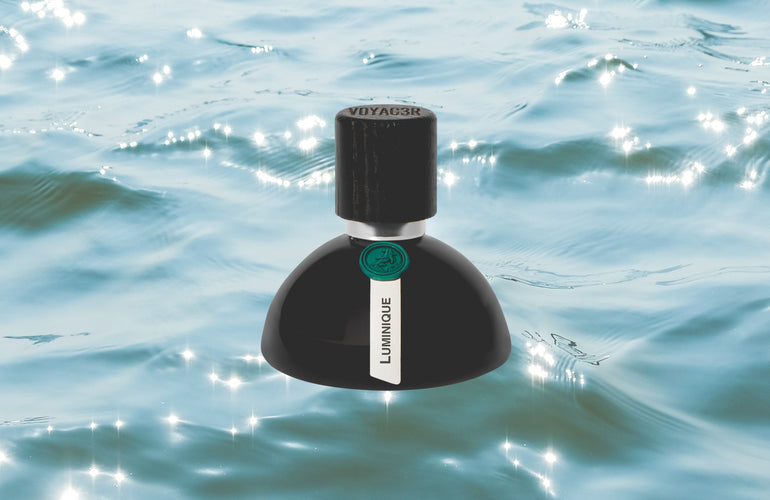 Voyager Luminique Eau de Parfum - Stéle