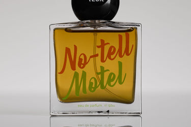 The Raconteur No-Tell Motel Eau De Parfum at Stéle