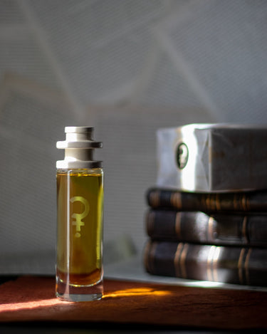 CLST Perfumes Marginalia Eau de Parfum - Stéle