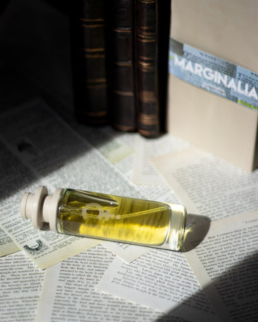 CLST Perfumes Marginalia Eau de Parfum - Stéle