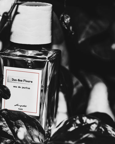 Senyokô Duo des Fleurs Eau de Parfum - Stéle
