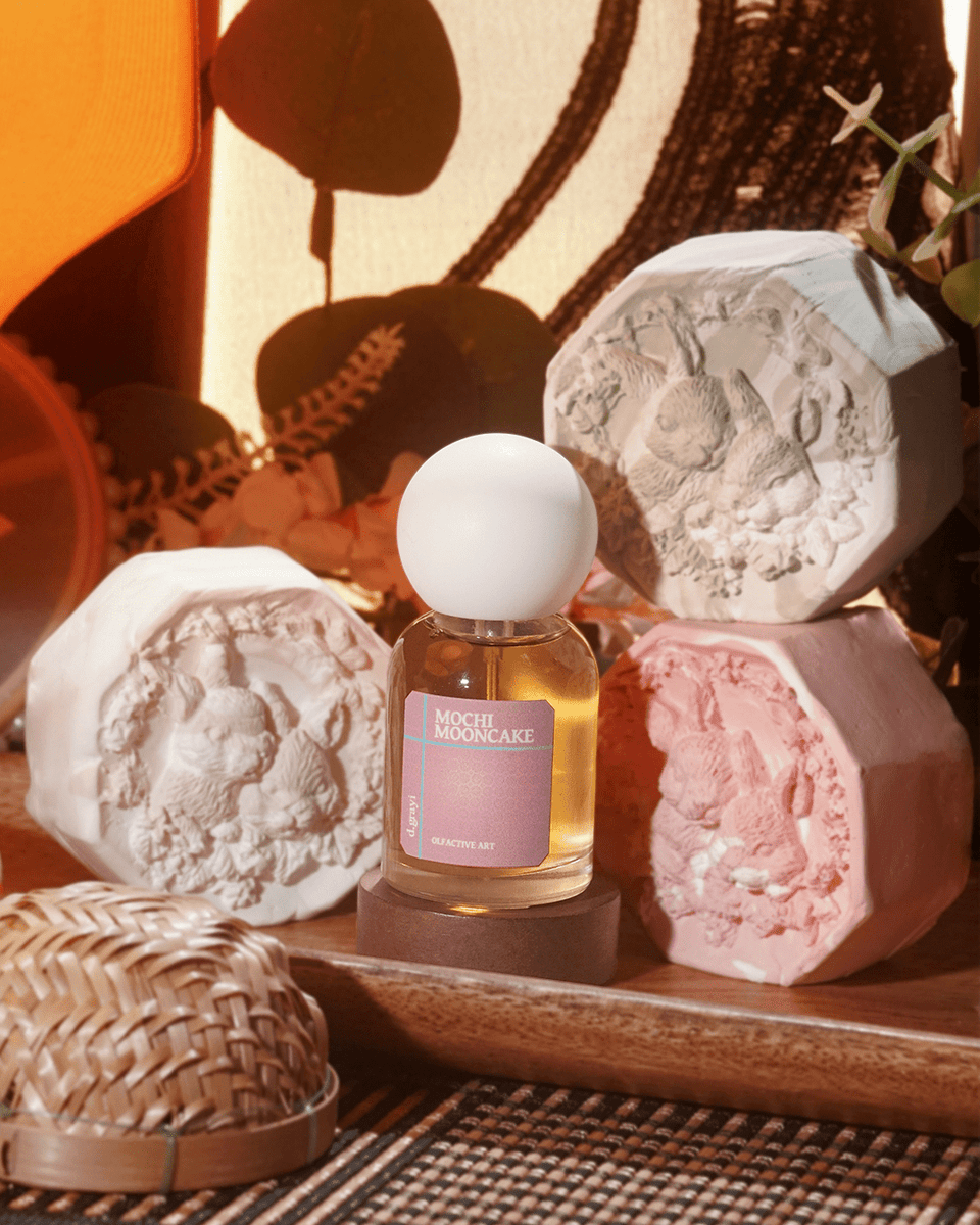 d.grayi Mochi Mooncake Eau de Parfum - Stéle