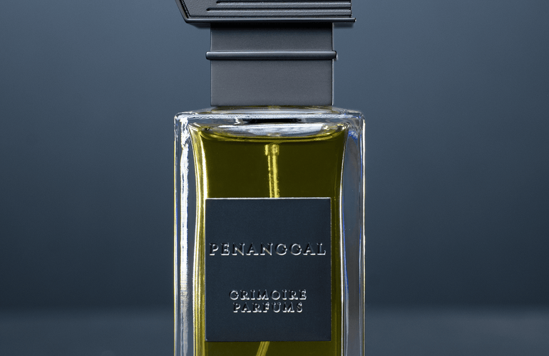 Grimoire Parfums Penanggal Extrait de Parfum - Stéle