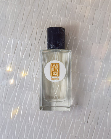 January Scent Project Selperniku Eau de Parfum - Stéle