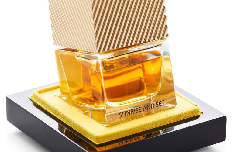 Feel Oud Sunrise and Set Extrait de Parfum - Stéle
