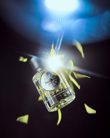 Param Sara The Nirvana Eau de Parfum - Stéle