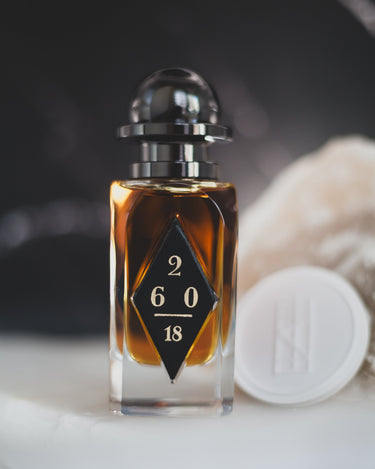 OrDioLab Cedar Throne Extrait De Parfum - Stéle